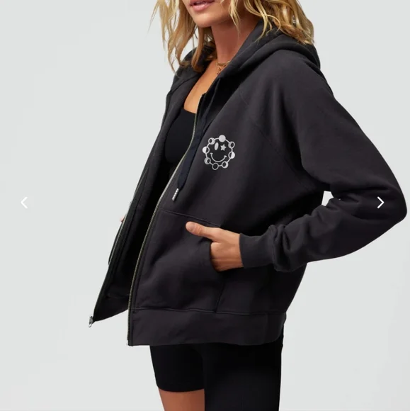 SPIRITUAL GANGSTER Graphic Hoodie - Picture 4 of 9